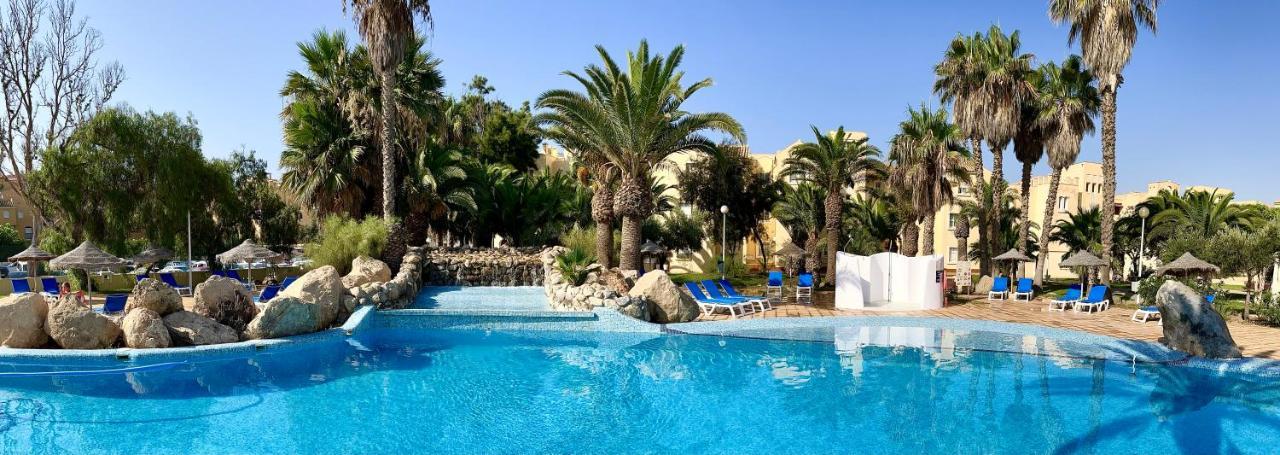 Apartamentos Moguima Roquetas de Mar Eksteriør billede