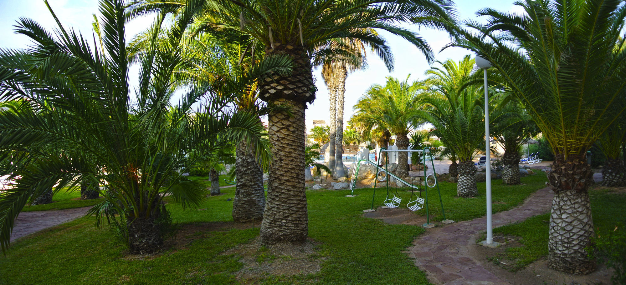 Apartamentos Moguima Roquetas de Mar Eksteriør billede